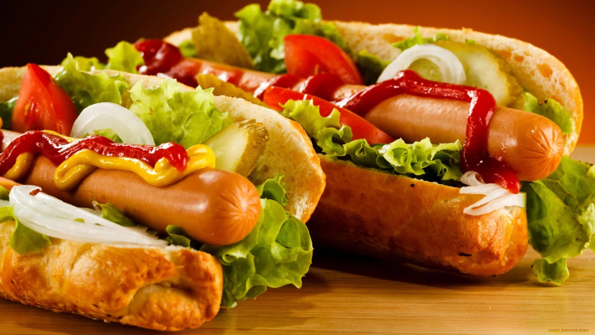 Chutný život eda-buterbrody-gamburgery-kanape-sosis-1053132-1170x658 Recept na Hot dog: Jak připravit dokonalý párek v rohlíku Masové pokrmy Večeře  