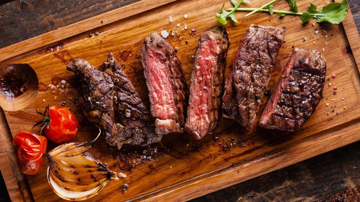 Chutný život home_slideshow_steakhouse-1170x658 Recept na: Jak připravit dokonale šťavnaté masosteak Recept na steak: Jak připravit dokonale šťavnaté maso Masové pokrmy Večeře  