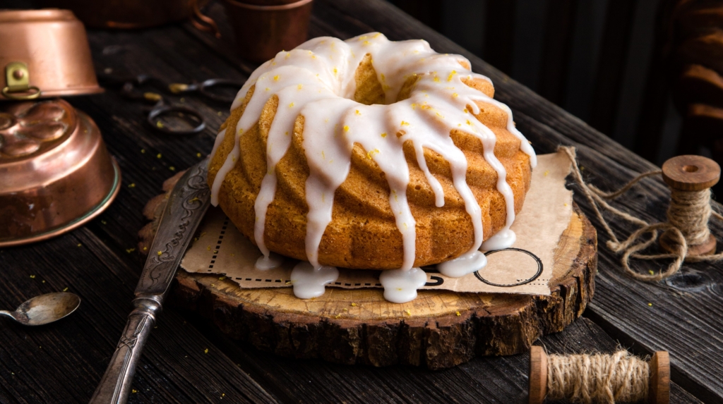 Chutný život Rychly-a-Chutny-tvarohova-babovka-za-15-minut-1746707679 Rychlý a Chutný tvarohová bábovka za 15 minut Dezerty a pečivo  
